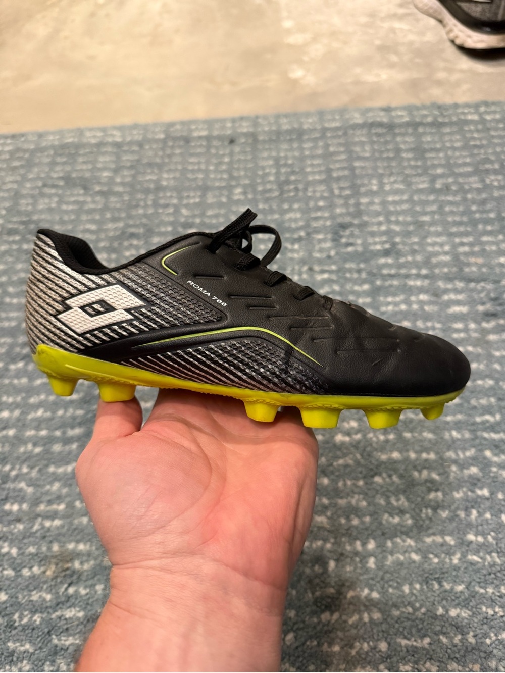 Lotto Roma 700 Cleats - Size 4.5